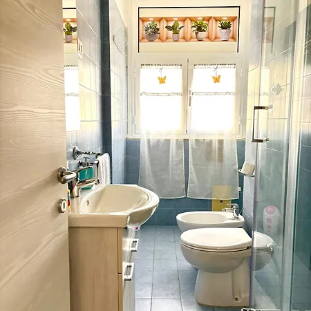 Carylama's House Neapel